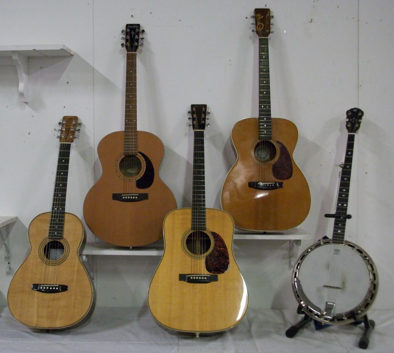 C F Martin & Co and Other Fine Guitars